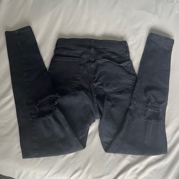 Topshop Jamie Jeans with Knee Rips - Picture 3 of 4